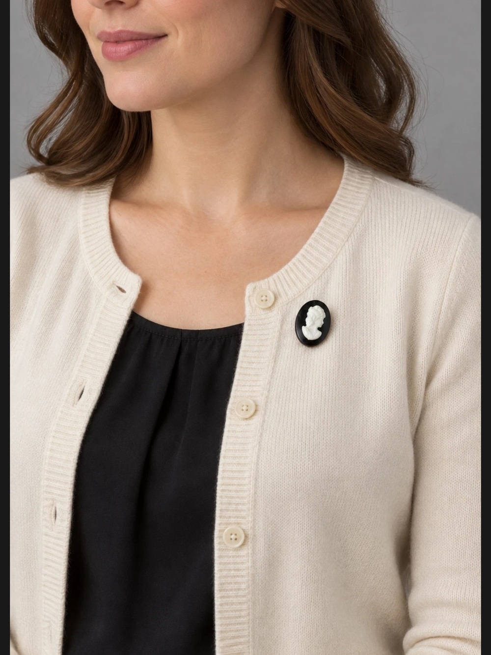 Vintage Cameo Pin Brooch Black White Celluloid‎ Small